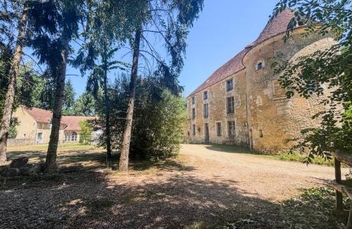 Belforet-en-Perche House | Manoir XV et Grange avec Piscine chauffée privée