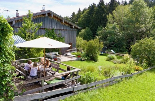 Niedersonthofen Ski Chalet | Manor Rocky Docky, historic building in a secluded location at the Niedersonthofner lake