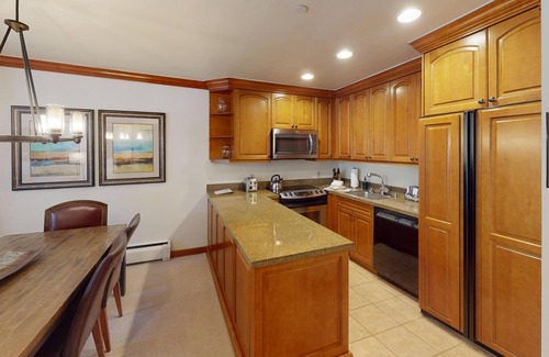 Vail Condo | Manor Vail Condo - On-Site Spa & Bar - Bfast Incl