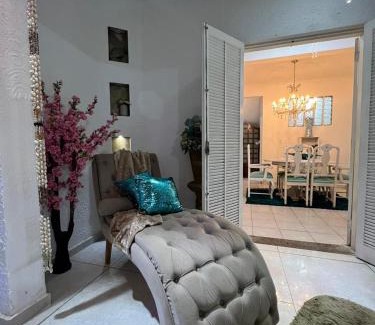 Itanhaem House | Mansão pé na areia