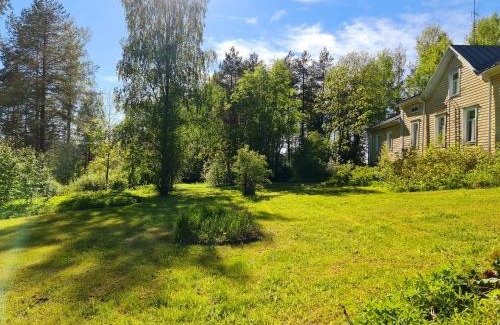 Leppavirta Apartment | Mansikkaharju Kartano