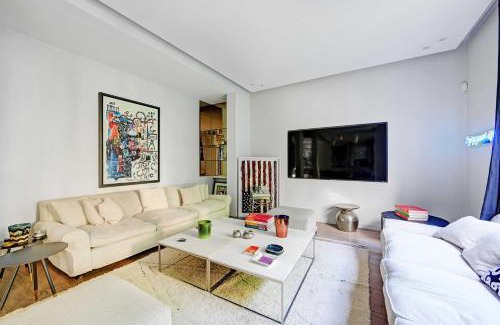 Neuilly-sur-Seine Apartment | Mansion with swimming pool - 5BD 10P - Neuilly