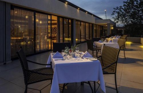 Agakera National Park Hotel | Mantis Akagera Game Lodge