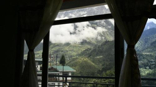 Mangan Hotel | Mantra Inn Lachung