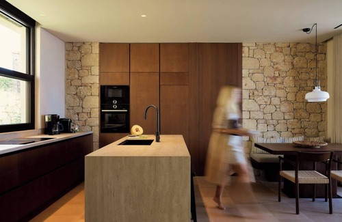 Lefktron Villa | Mantri Villa, a Celestial Retreat with Endless Blue