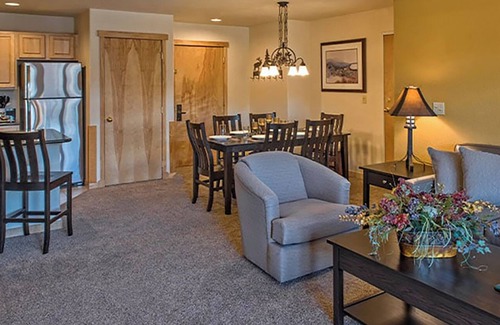 Four O'Clock Resort | Mar 1st-8th, 2-bedroom, Ski-in/Ski-Out Grand Timber Lodge resort in Breckenridge