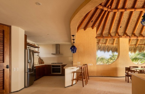 Barra de Potosi Apartment | Mar de Coco Beach Front Villas