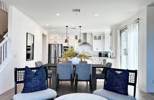 San Juan Capistrano House | #Marbella Lane - Curated 5BR in Upscale RMV Haven