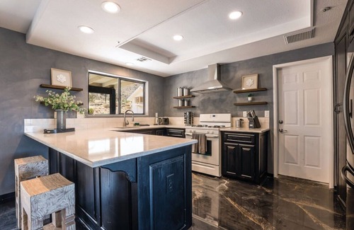 Joshua Tree Cottage | @ Marbella Lane - Zen-like Ambiance 3BR Home in JT