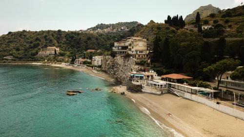 Spisone Apartment | Mare Roccia beachfront apartment