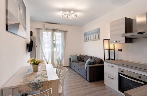 San Fedele-Lusignano Apartment | Mareamore Apartment Albenga with Pool and Terrace
