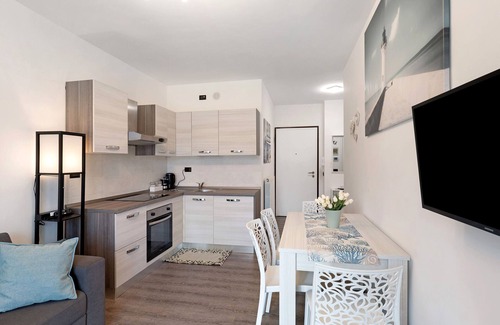 San Fedele-Lusignano Apartment | Mareamore Apartment Albenga with Pool and Terrace