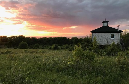 Annapolis County Villa | MareGold Centre - Juniper Cabin and Rose Cabin