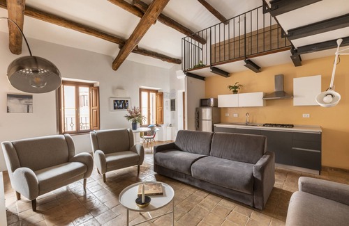 Rome City Centre Apartment | Margana Palace by ROMAC