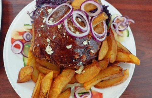 Balatonbereny Bed & Breakfast | Margaréta Étterem és Vendéghàz Gasthaus