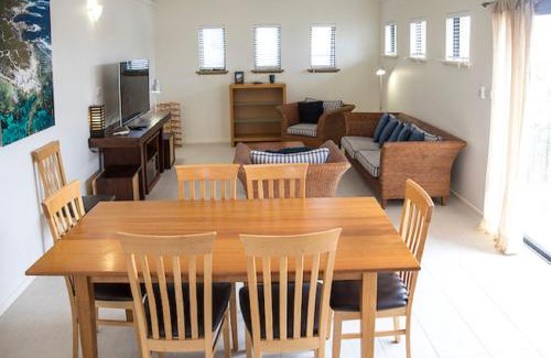 Gnarabup Apartment | Margarets Beach Resort