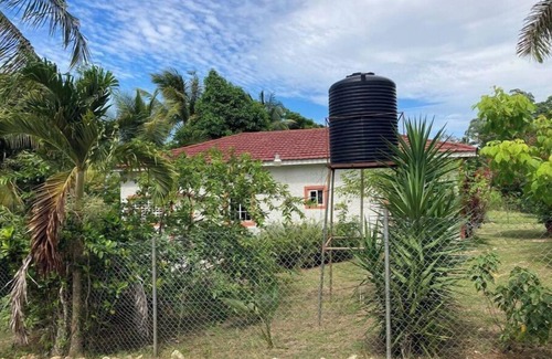 Ocho Rios House | Margaritas Place