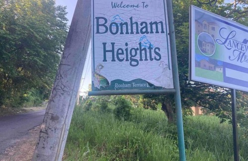 Ocho Rios House | Margaritas Place