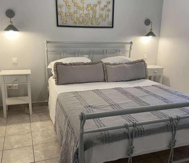 Kalamos Apartment | Margianou Seaview Apartments 3 & 4