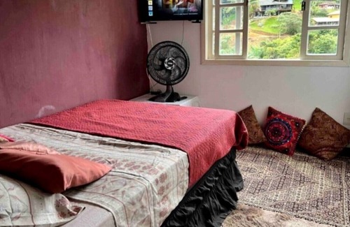 Sao Pedro da Serra Ski Chalet | Marhaba مرحبا São Pedro da Serra Suite