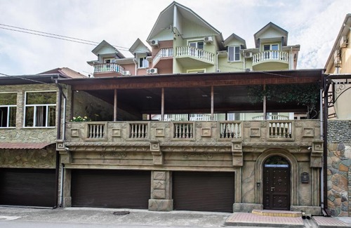 Lazarevskoye House | Maria Guest House