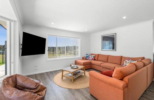 Mogo House | Marie's Rest