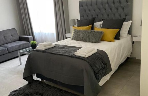 Germiston Apartment | Marielitsa Guest Suite No 1