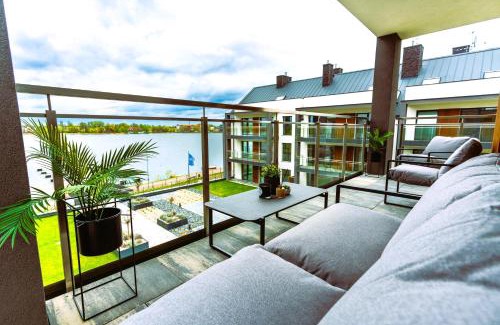Ostroda Apartment | Marina Ostróda - 80 metrów luksusu z widokiem na jezioro