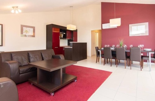 Seca Apartment | Marina Residence - SeavIew Penthouse Burin