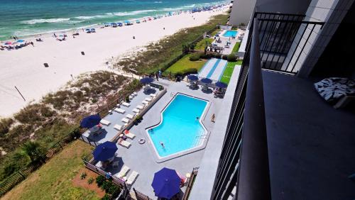 Biltmore Beach Apartment | Mariner East