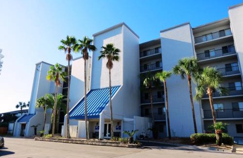 Biltmore Beach Apartment | Mariner East