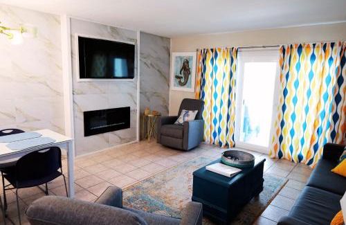 Biltmore Beach Apartment | Mariner East