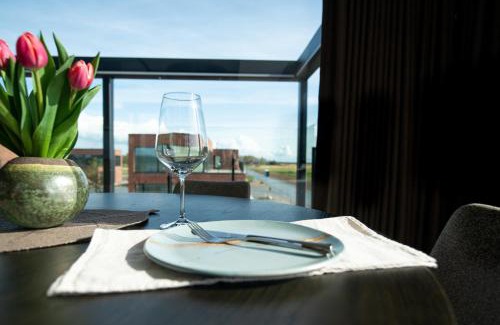 Klaipeda District Municipality Apartment | MARINIS Luxury Apartments - Svencelės Vėjai - 1st line by the Lagoon