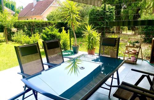 Balatonszarszo Apartment | Mark Apartman