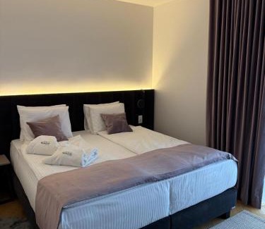 Paltinis Cabin | Marmotta Paltinis