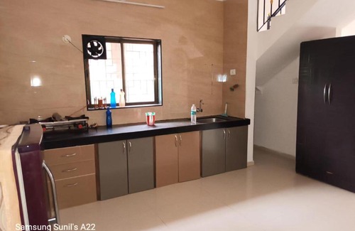 Khatri Park Housing Society Villa | Marquee Stays - La Capitana