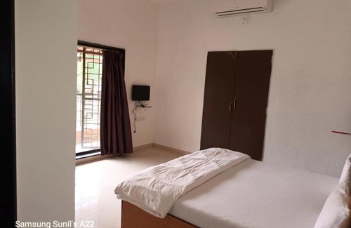 Khatri Park Housing Society Villa | Marquee Stays - La Capitana