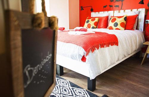 Bras de Fer House | Marquise Barbot