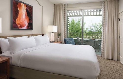 Desert Ridge Resort | Marriott Desert Ridge SUPERBOWL/WasteManagement!