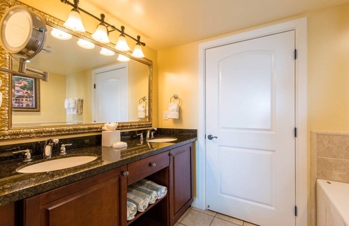 Estate Bakkero Hotel | Marriott's Frenchman's Cove - 2 Bed 2 Bath- Premier Owner - Resort is Waterfront