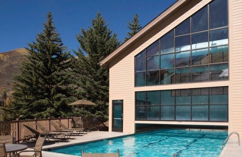 Highland Meadows Apartment | Marriotts Streamside at Vail - Stunning Studio