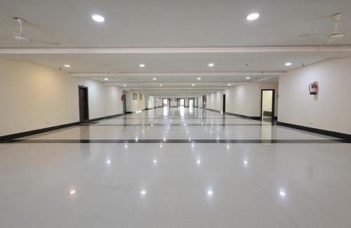 Jalpaiguri Hotel | Maryada Maitri Resort -100 Rooms & 3 Banquets