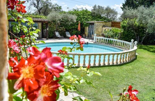 Marguerittes House | Mas des Oliviers, Piscine, Tennis & Pétanque