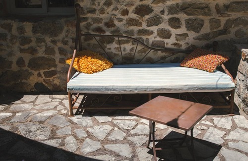 Asperjoc Cottage | Mas du Vernadel: 5 gites with swimming pool in the countryside: gite ROMARIN: 5 pers. max.