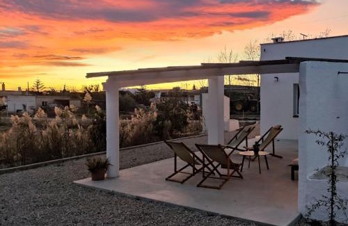 Sant Jaume d'Enveja House | Mas Midó