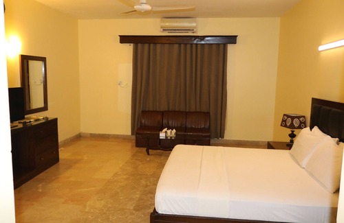 D.H.A. House | Mashwani Guest House from