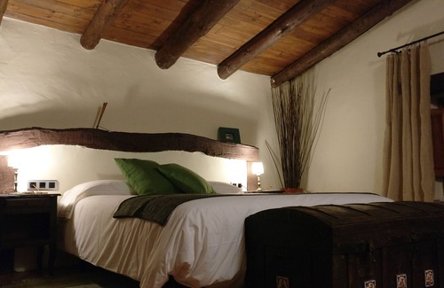 Sant Pere de Vilamajor Hotel | Masia Can Bachs