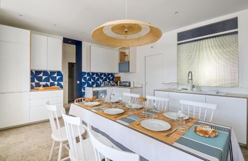 Hotel-de-Ville Apartment | MASSILIA BLUE - Grand appartement refait à neuf avec vue sur le Vieux Port