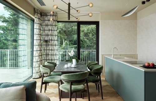 Roiano-Gretta-Barcola-Cologna-Scorcola Hotel | Maximilian Suites