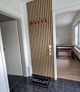 Iserlohn Apartment | MaxMir - Tannenweg Iserlohn, zentral - Parken - Küche - Netflix - Prime